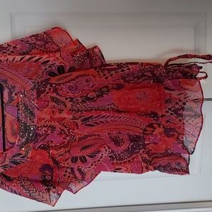 Apt 9 size small blouse with drawstring bottom top